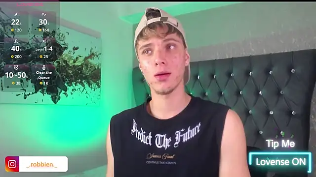 Robbin Blaze online show from April 2026 04:51:01 AM