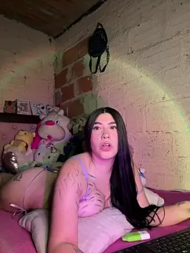 Snapshot of Hell_luna chatting on May 2026 05:24:01 AM Hell luna online show from May 2026 05:24:01 AM