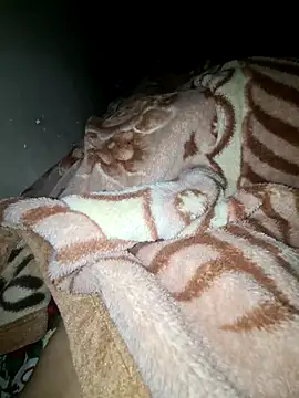 amirzinou online show from February 2026 10:21:01 PM