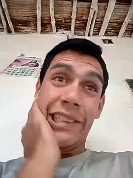 Lunailuminada online show from October 2025 09:24:01 PM