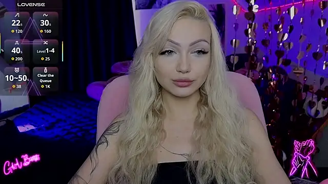 LinaLirian online show from August 2026 02:08:01 PM