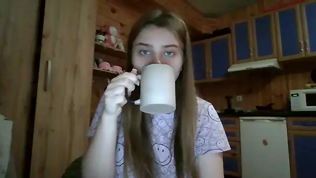 Little shygirl online show from November 2025 04:56:01 AM