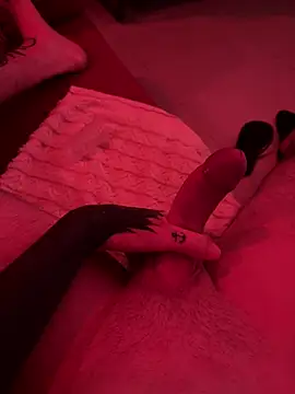 Snapshot of CrisBohn chatting on March 2026 12:19:01 AM CrisBohn online show from March 2026 12:19:01 AM