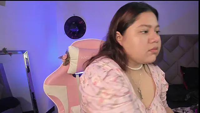 Paprika  online show from November 2025 06:18:01 PM