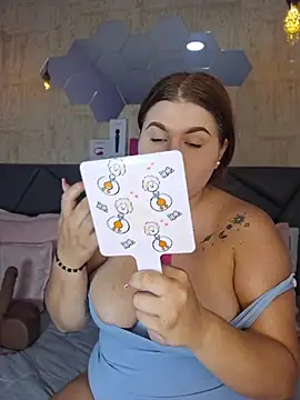 Snapshot of valentina-diiaz chatting on May 2026 05:40:02 PM valentina-diiaz online show from May 2026 05:40:02 PM