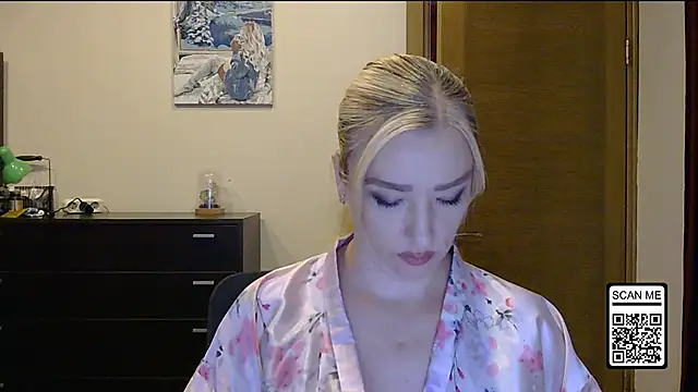 Wild Silk Desire online show from October 2025 02:06:01 PM