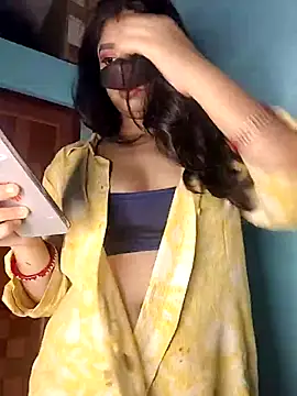 Riya 35 sexy online show from May 2026 07:33:01 PM