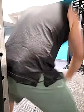 Snapshot of CloudyMuscleBeefy chatting on September 2025 01:06:02 AM CloudyMuscleBeefy online show from September 2025 01:06:02 AM