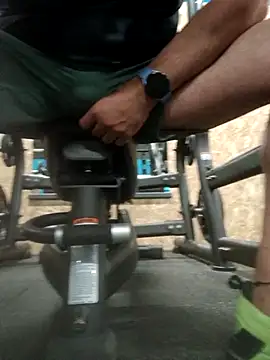 Snapshot of CloudyMuscleBeefy chatting on September 2025 01:16:02 AM CloudyMuscleBeefy online show from September 2025 01:16:02 AM