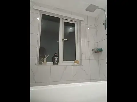 Snapshot of CloudyMuscleBeefy chatting on October 2025 07:27:02 PM CloudyMuscleBeefy online show from October 2025 07:27:02 PM