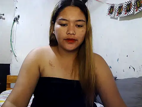 Snapshot of Pinaymiccah26 chatting on March 2026 05:46:02 AM Pinaymiccah26 online show from March 2026 05:46:02 AM