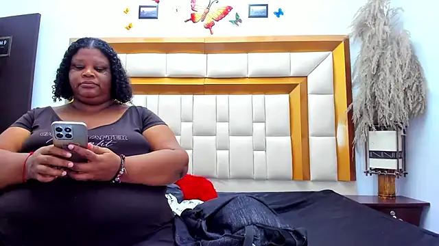 Exoticbigmandy online show from March 2025 02:45:02 PM