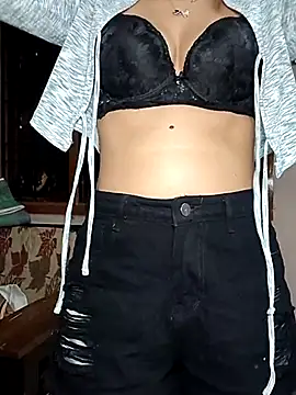 Snapshot of Isha_Sax chatting on February 2026 05:58:01 PM Isha Sax online show from February 2026 05:58:01 PM