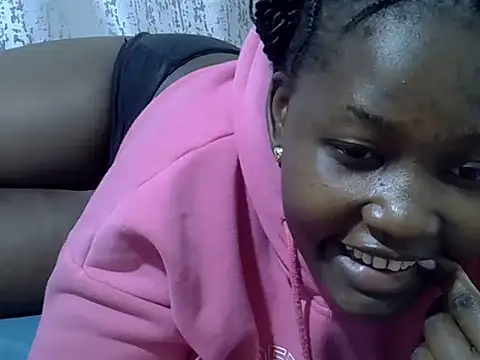 Snapshot of Sweet_Dana2 chatting on May 2026 04:02:02 PM Sweet Dana2 online show from May 2026 04:02:02 PM