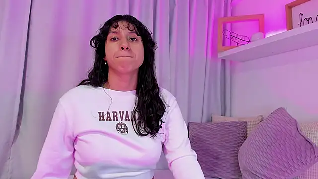 niia7 online show from February 2026 07:45:01 PM