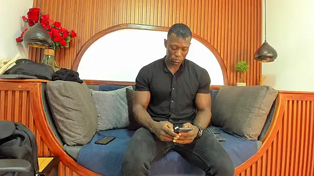 MarcusBlack  online show from October 2025 11:43:02 AM