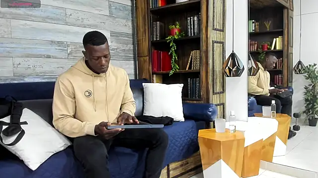 Snapshot of MarcusBlack_ chatting on May 2026 11:50:01 AM MarcusBlack online show from May 2026 11:50:01 AM