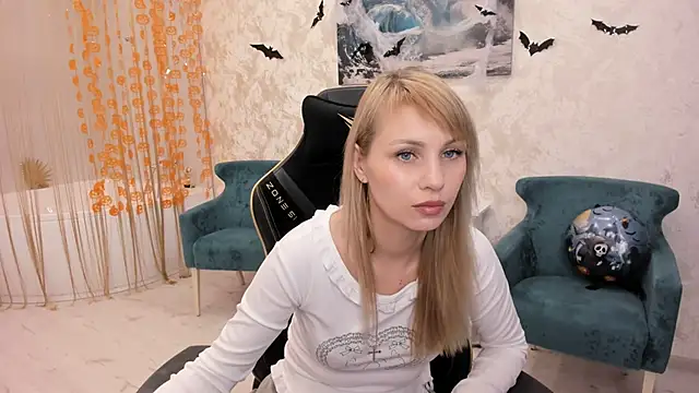 LindaSandy 1 online show from October 2025 09:06:02 AM