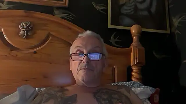 poggles online show from October 2025 07:23:02 PM