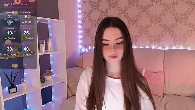 HolyMiax online show from April 2026 03:23:01 AM