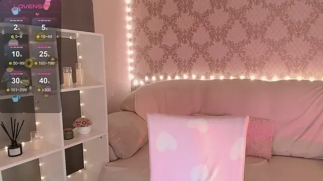 HolyMiax online show from April 2026 03:46:01 AM