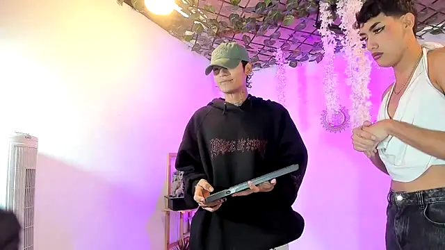 Bastian boyshot77 online show from February 2026 01:42:01 PM