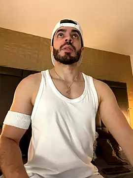 AxelThompson  online show from September 2025 11:26:01 AM