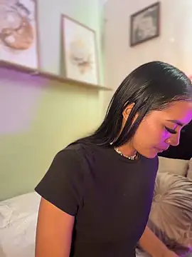 im-isabella online show from March 2026 09:54:02 PM