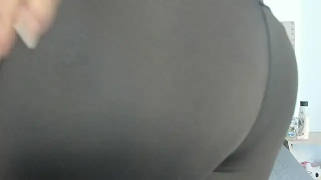 VeronicaBrun online show from October 2025 09:34:02 PM