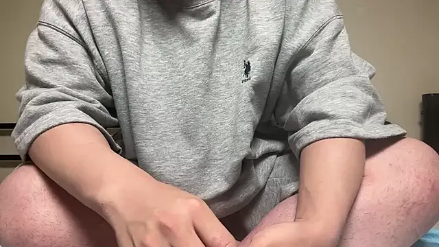 Snapshot of Yuta20002 chatting on November 2025 03:58:01 PM Yuta20002 online show from November 2025 03:58:01 PM