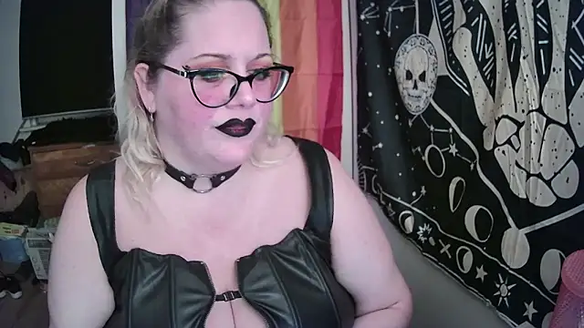 Kinky Witch online show from September 2025 01:27:02 AM