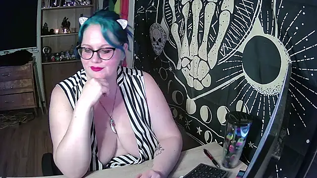 Kinky Witch online show from September 2025 02:37:02 AM
