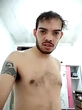 Snapshot of GuilhermeYuree chatting on June 2026 11:43:02 PM GuilhermeYuree online show from June 2026 11:43:02 PM