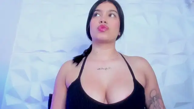 zarahcoxx online show from September 2025 04:17:02 AM