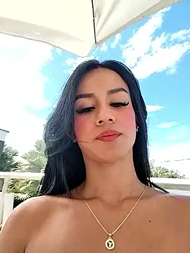 Juliana Xander online show from September 2025 02:17:02 PM