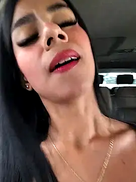 Juliana Xander online show from October 2025 02:25:02 PM