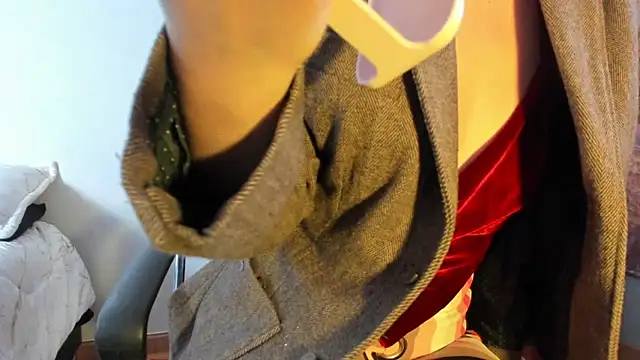 Pamela Squirtt online show from February 2026 01:05:02 PM