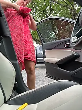 sweetsirenn online show from March 2026 06:47:02 PM