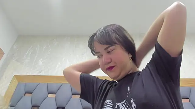 juliette pretty  online show from December 2025 07:20:02 PM