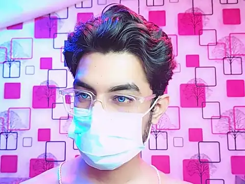 ChiseledCharm online show from October 2025 07:07:02 PM