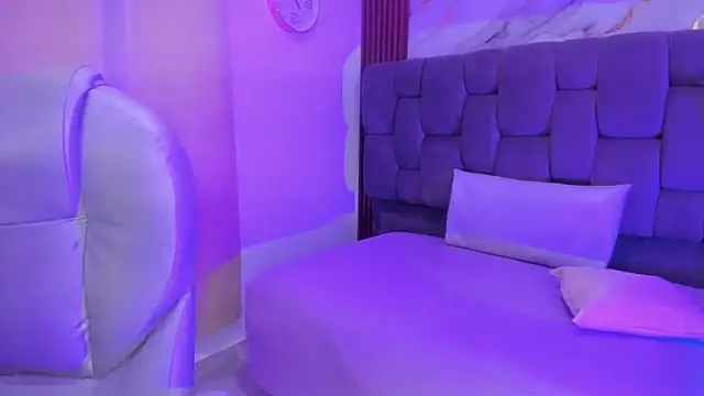 Anny bridge online show from September 2025 01:49:01 PM