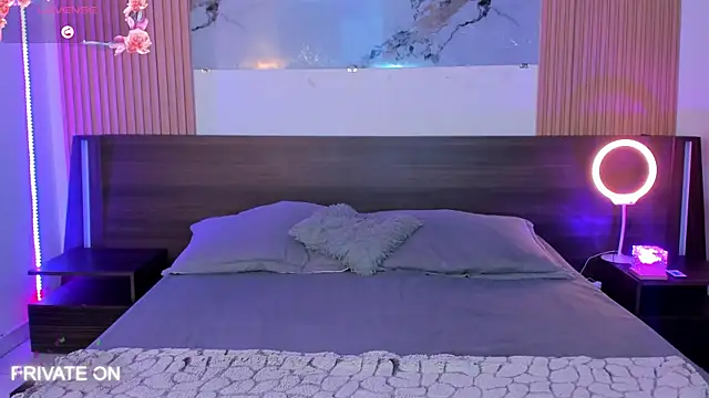 samanthaa moon online show from November 2025 11:38:01 PM