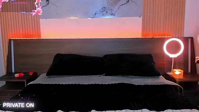 samanthaa moon online show from March 2026 12:16:01 AM