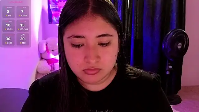 Gaby  Howards online show from October 2025 07:03:01 PM