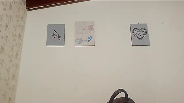 Snapshot of celeste_moonx chatting on September 2025 11:55:02 AM celeste moonx online show from September 2025 11:55:02 AM