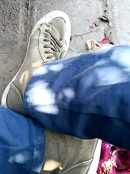 Ravenvodka online show from September 2025 08:19:01 PM