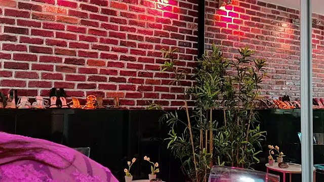 MayaHellen online show from May 2026 03:35:02 AM