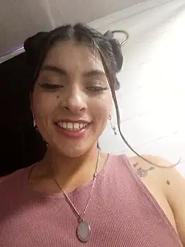 Fox Roxxan online show from April 2026 02:51:02 AM