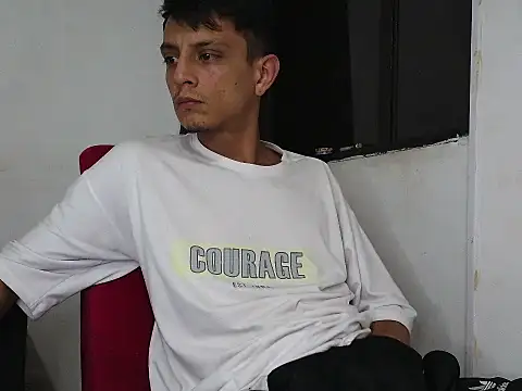 Snapshot of andrewcoopper1 chatting on April 2026 02:31:01 AM andrewcoopper1 online show from April 2026 02:31:01 AM