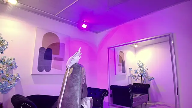 Ritsuka berry online show from April 2026 07:15:02 PM